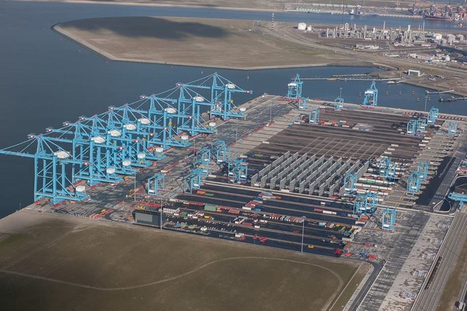 APM - Maasvlakte II terminal in Port of Rotterdam.png