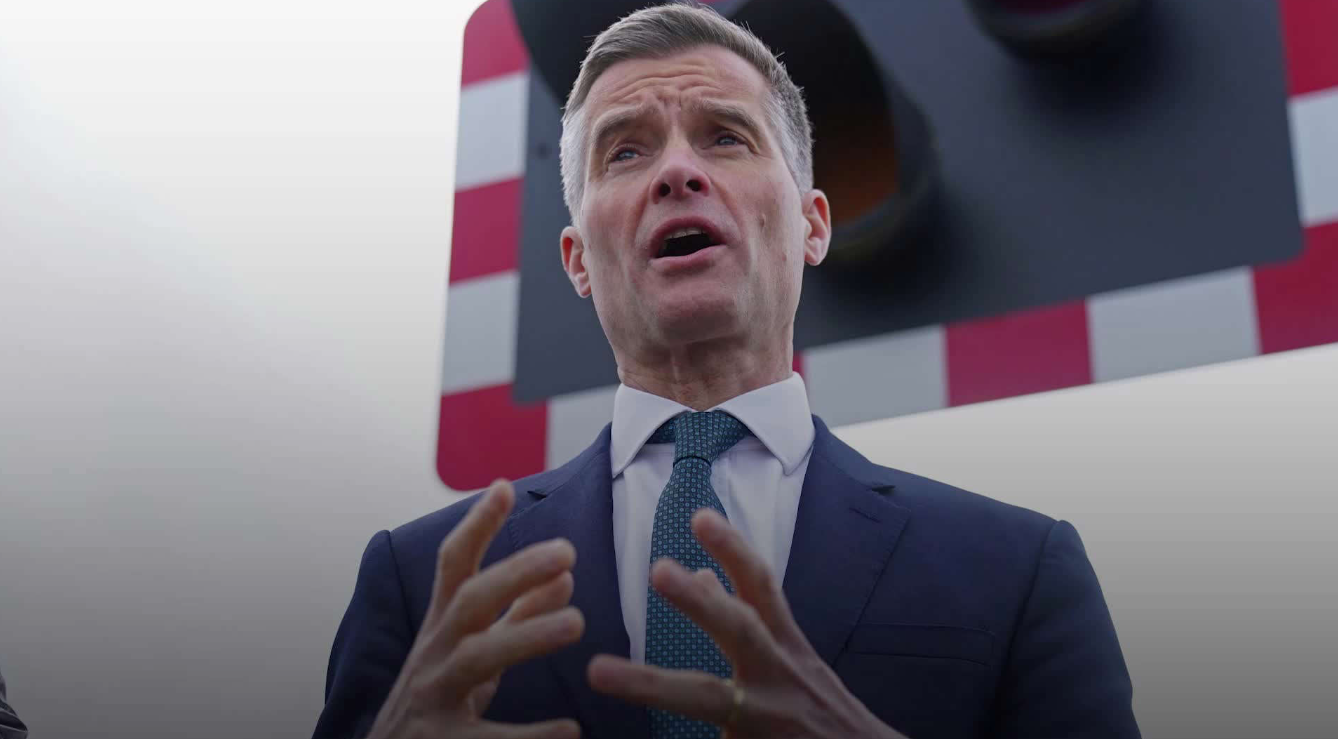 UK Transport Secertary - Mark Harper.png