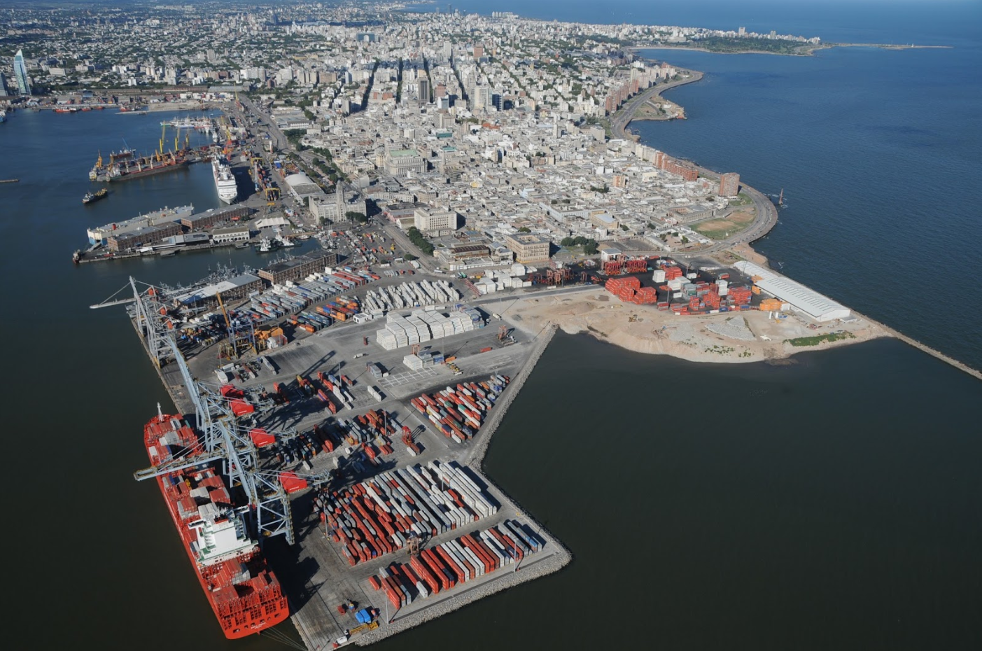 Port of Montevideo - expansion fefore full.png