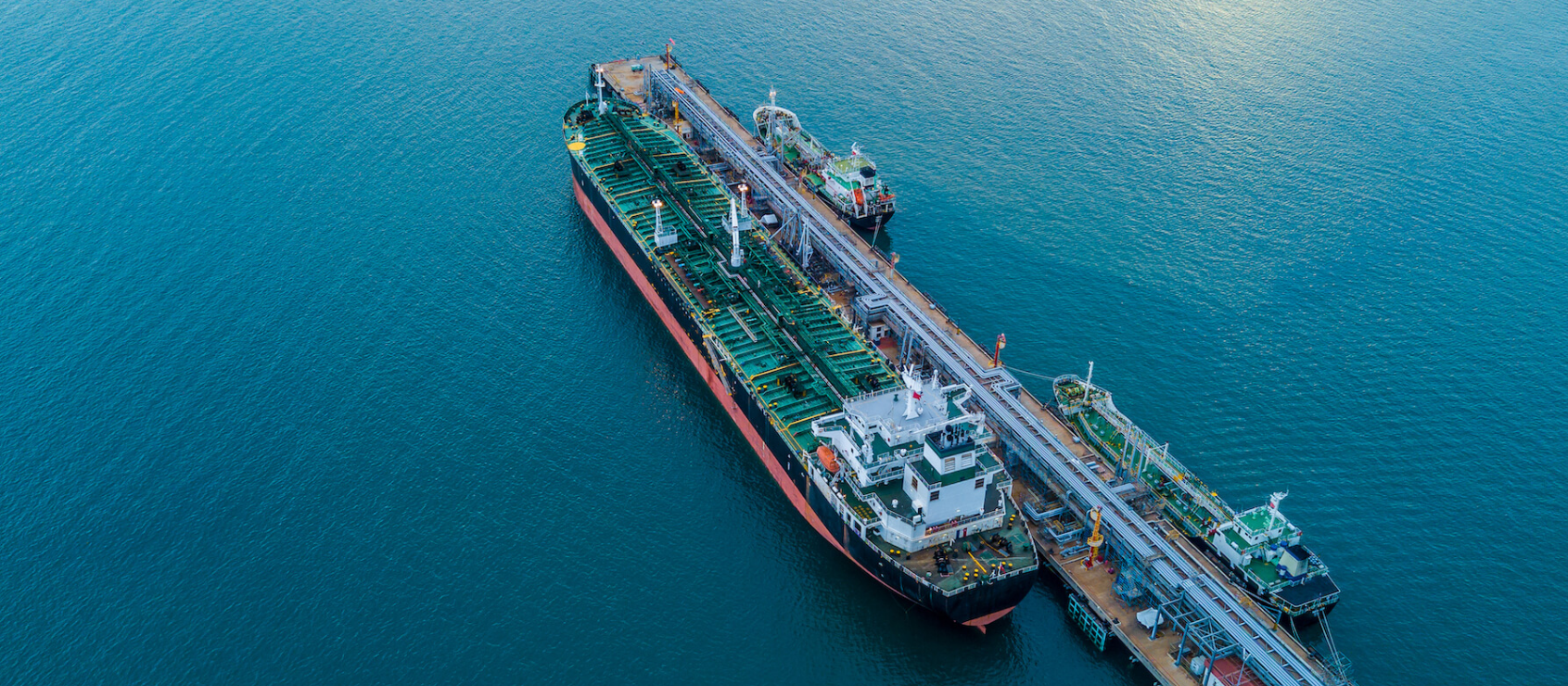 tanker of oil products - 1.png