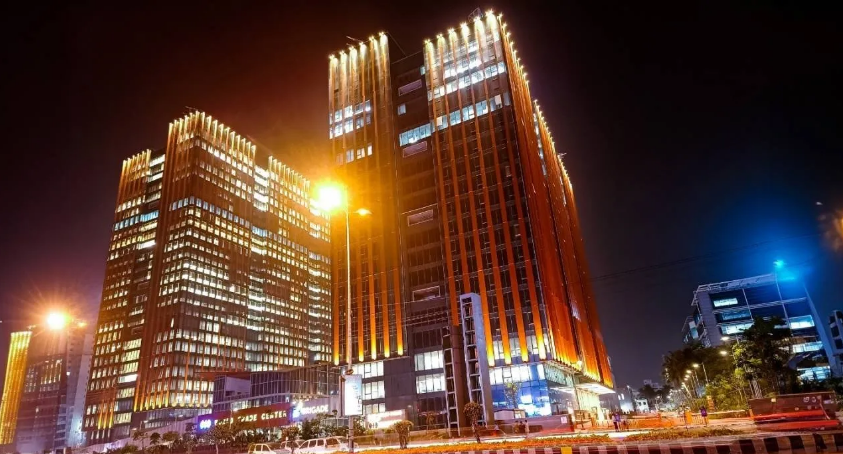 HPL - IT centre in Chennai - night.png