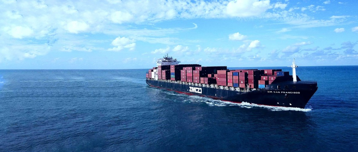 ZIM - ship at ocean.png