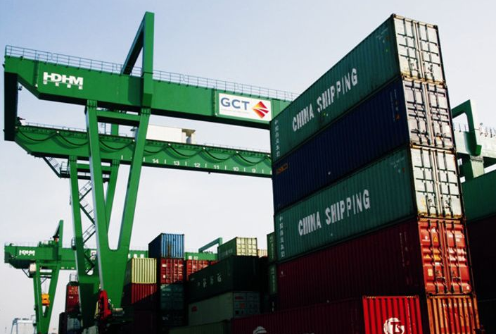 Huadong Heavy Machinery - crane.png