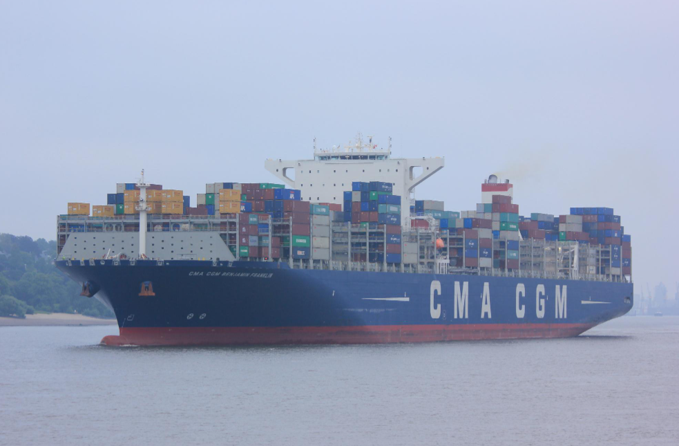 CMA CGM Benjiamin Franklin with cargo at ocean.png