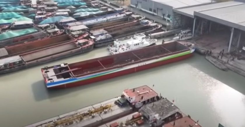 China unveils first hydrogen-powered container ship